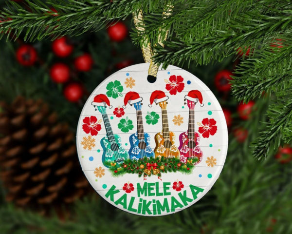 Mele Kalikimaka Hawaiian Guitar Christmas Circle Ornament product photo 1