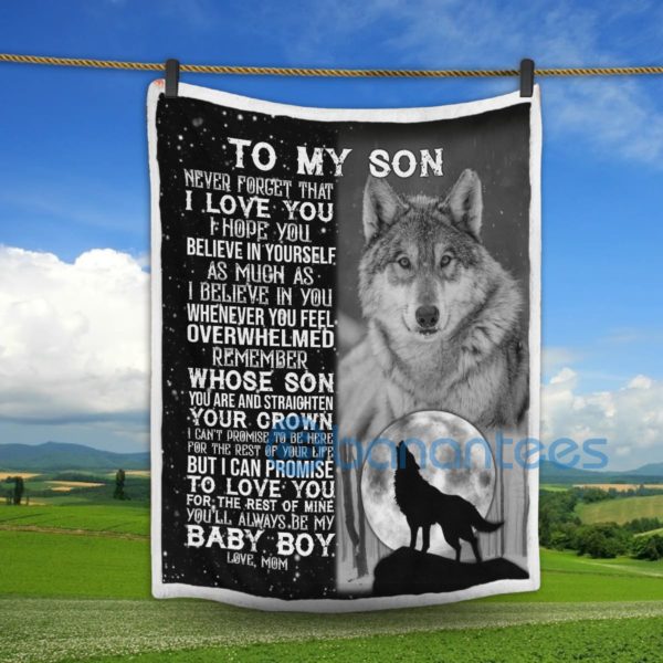 Black Wolf To My Son Never Forget I Love You Sherpa Blanket Product Photo