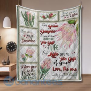 I Love To The Mom And Back Flower Quilt Blanket Quilt Product Photo