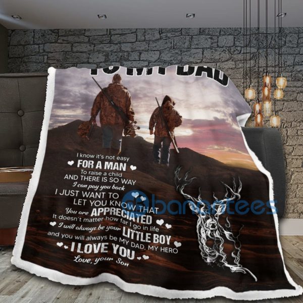 To My Dad I Love You Your Son Deer Hunting Sherpa Blanket Product Photo