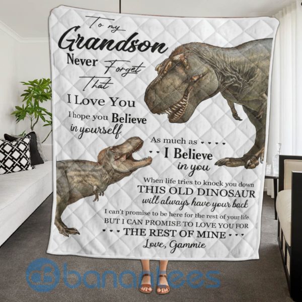 To My Grandson Never Forget That I Love You Dinosaur Quilt Blanket Quilt Product Photo