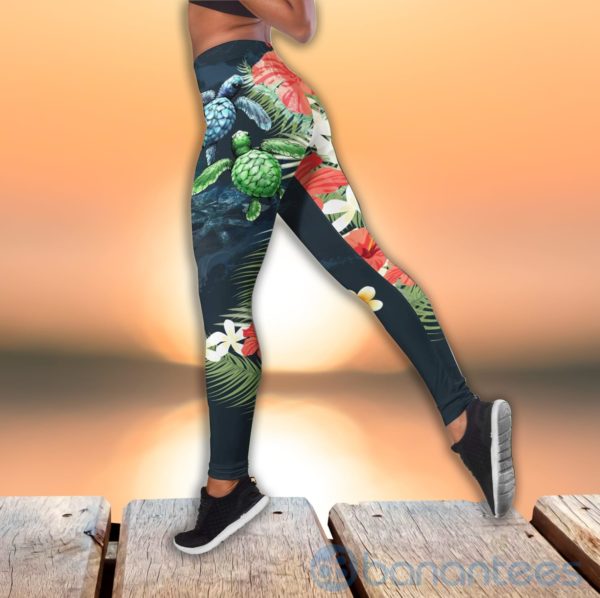 Turtle Hawaii and Flower Tank Top Legging Set Outfit Product Photo