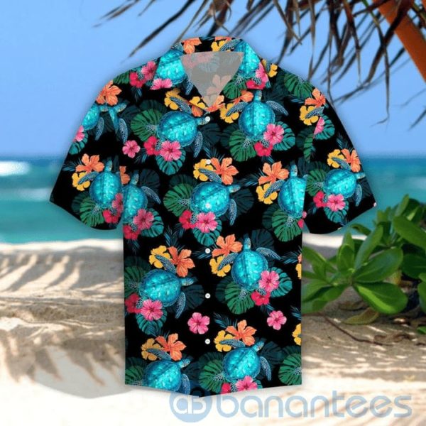 Turtles Hibiscus Tropical Hawaiian Shirt Product Photo