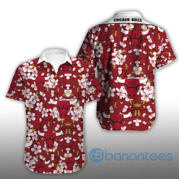 Vintage Chicago Bulls Short Sleeves Hawaiian Shirt Product Photo