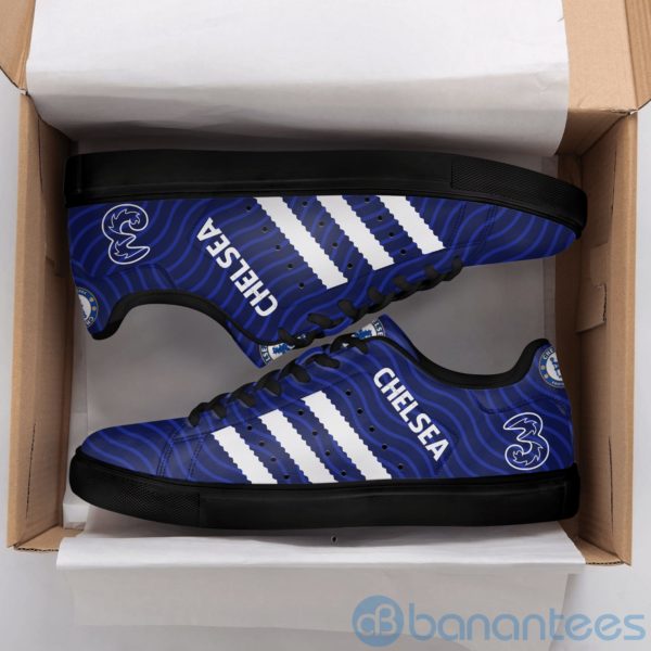 Chelsea Fc White Striped Low Top Skate Shoes Product Photo