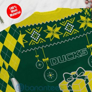 Gift Oregon Ducks Funny Ugly Christmas 3D Sweater Product Photo
