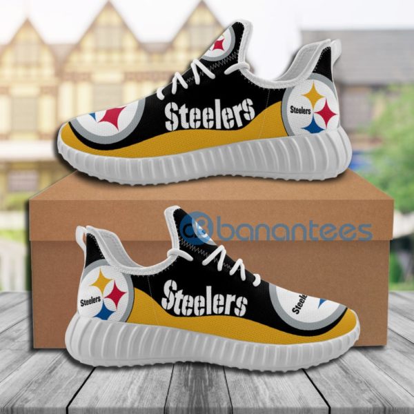 Pittsburgh Steelers Women's Sneakers Raze Shoes Product Photo