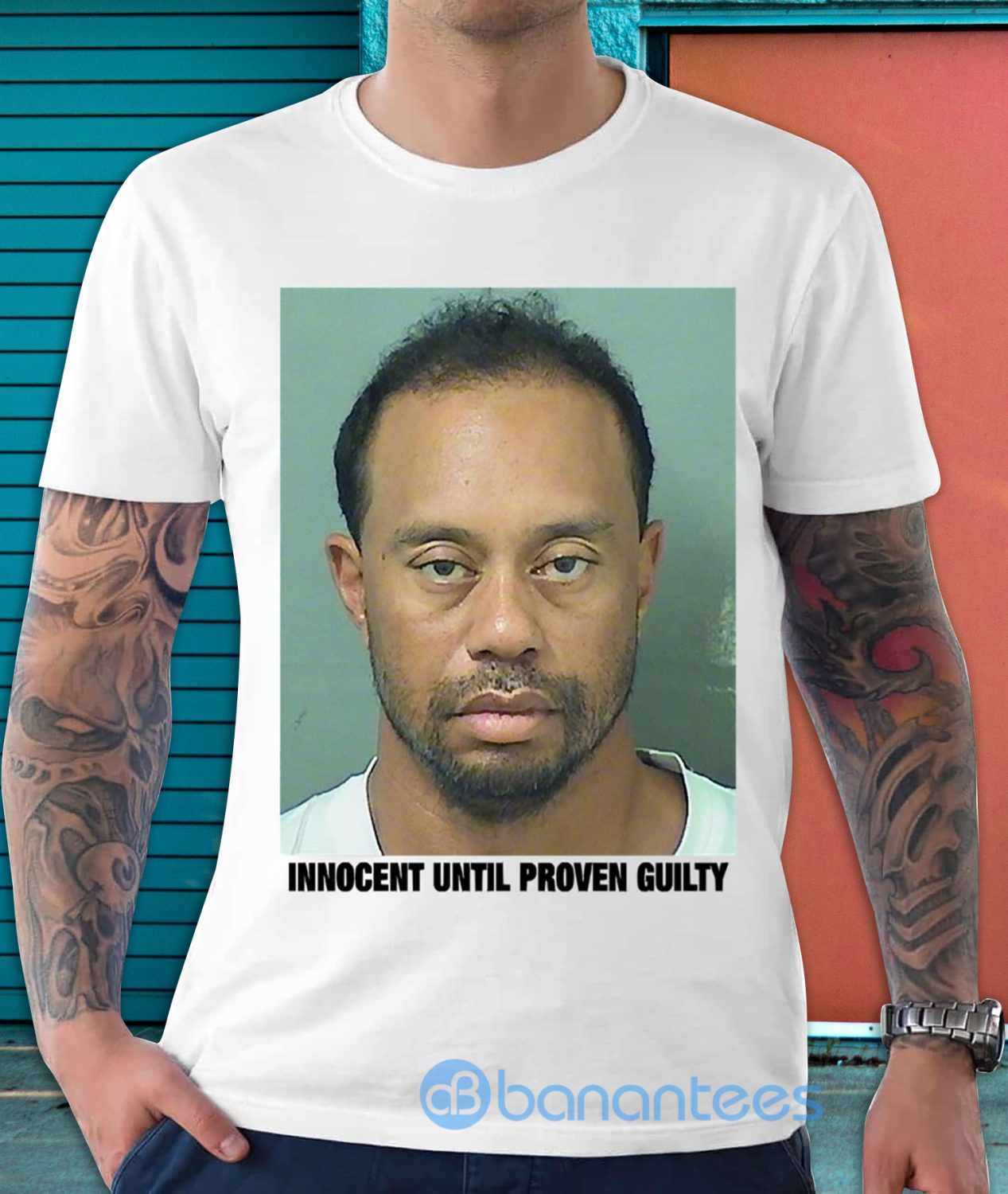 Tiger Woods mug shot Men's Black Hoodie Clothing 