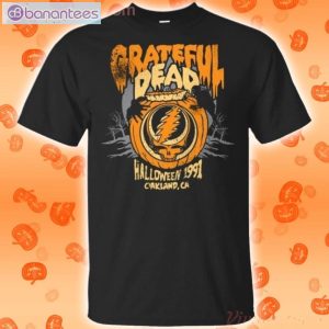 Grateful Dead Oakland Halloween 1991 T-Shirt Product Photo 1