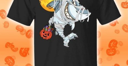 Shark In Mummy Halloween Funny T-Shirt